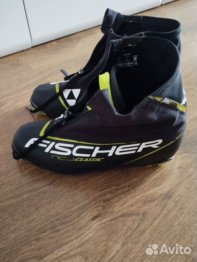 Лыжные ботинки fischer классические