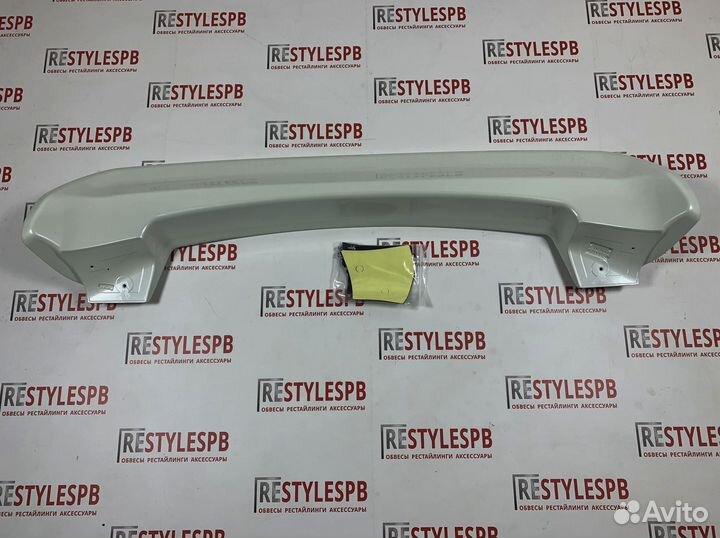 Спойлер Наверх Toyota Land Cruiser 200 Белый
