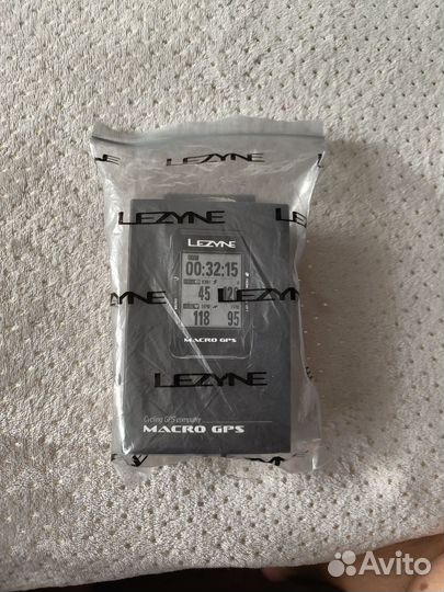 Велокомпьютер lezyne macro GPS