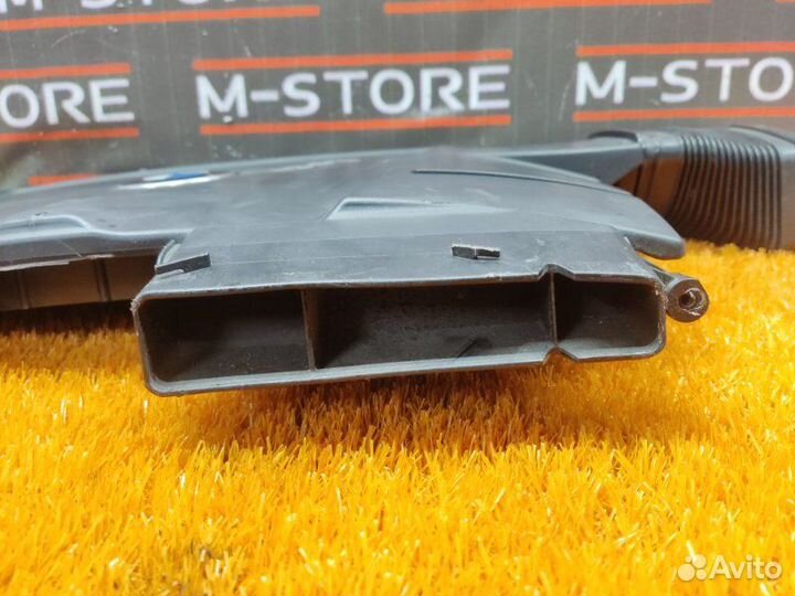 Воздухозаборник Bmw 3-Series E90 N46B20B 2008