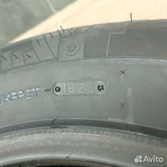 Triangle SeasonX TA01 215/45 R18 93V