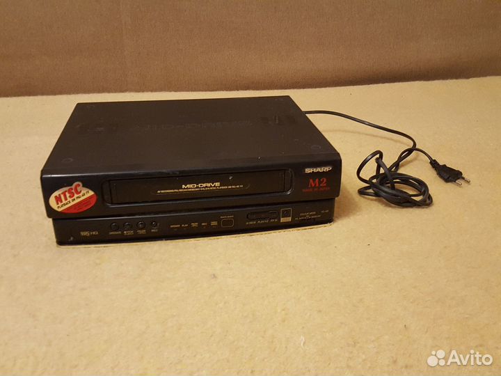 Видеомагнитофон sharp