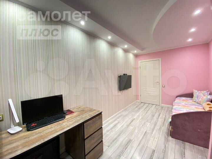 3-к. квартира, 58 м², 3/9 эт.