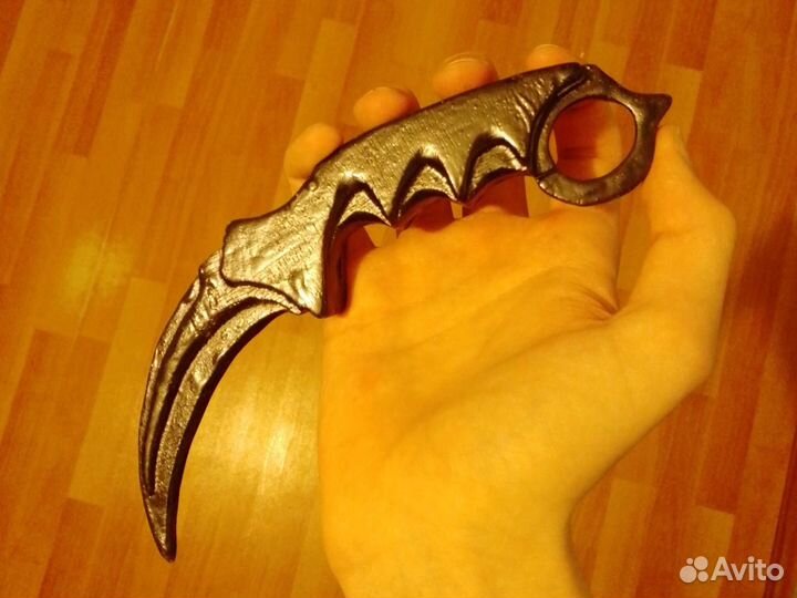 Нож кирамбит