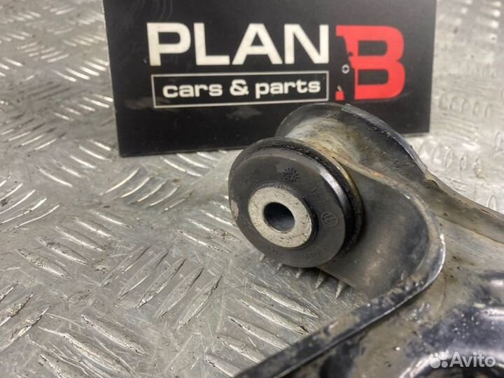 Рычаг подвески нижний передний правый Volkswagen