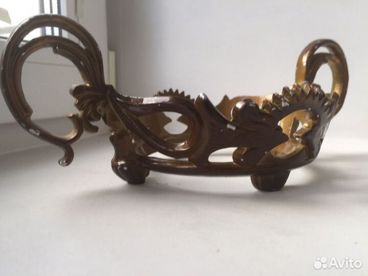 Подставка под вазу