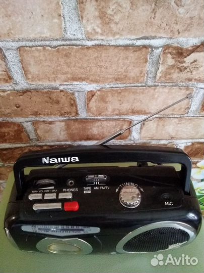 Кассетная магнитола - радиоприемник 