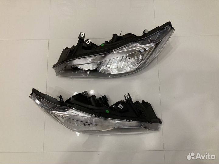 Фара (комплект) Honda Civic (FD) 2005-2011