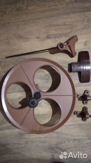 Колесо от тумбочки швейной машинки