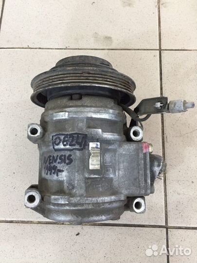 Компрессор кондиционера Toyota Avensis t220 0624