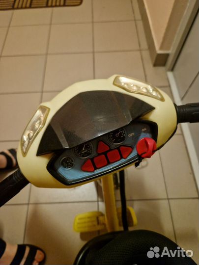 Велосипед трехколесный lamborghini