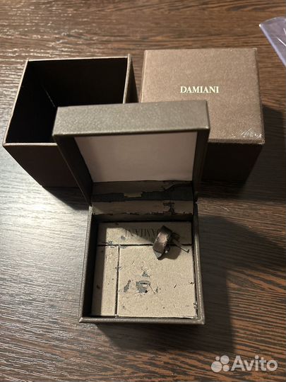 Футляр Damiani