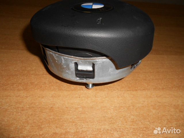 Airbag водителя на BMW 5 серии, F10