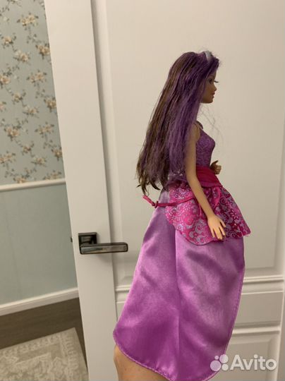 Кукла барби