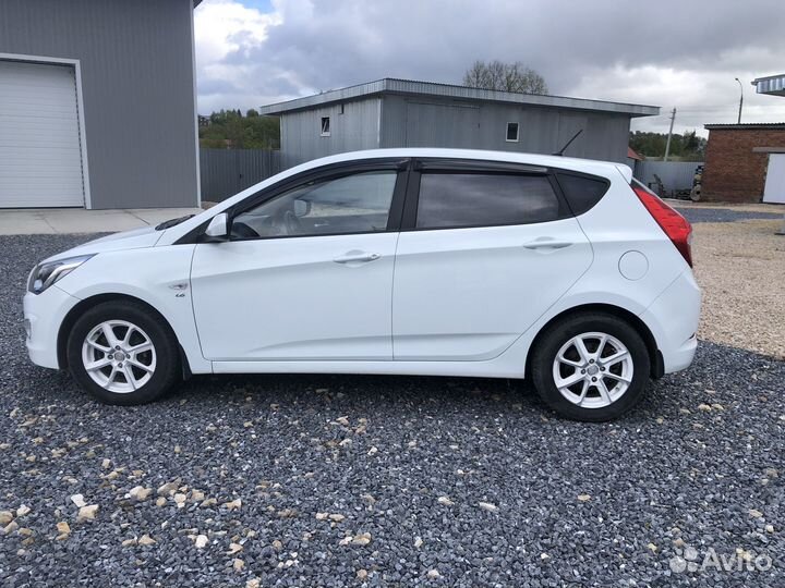 Hyundai Solaris 1.6 AT, 2015, 109 000 км