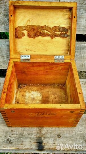 Шкатулка деревянная