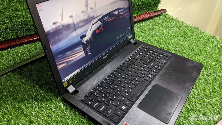 Ноутбук acer Full HD