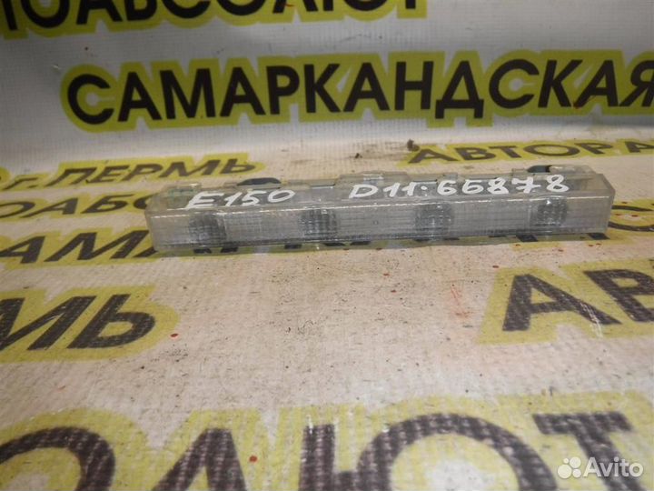 Фонарь задний (стоп сигнал) Toyota Corolla (E150)