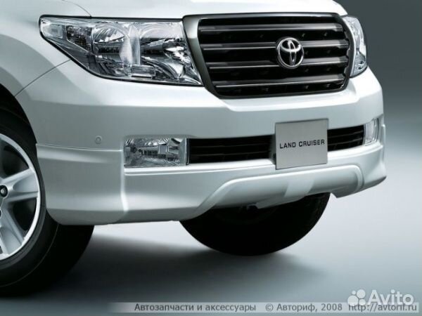 Накладка на передний бампер Toyota Land Cruiser