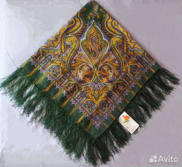 Новый павловопосадский платок