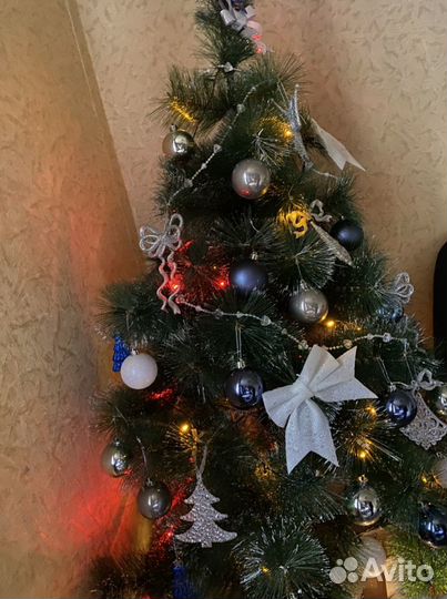 Елка искусственная