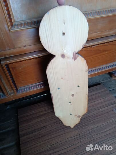 Полка настенная для цветов