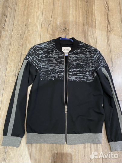 Джемпер новый