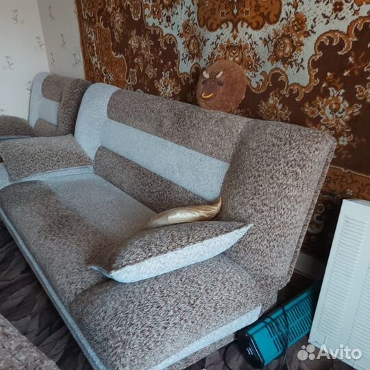 Диван с креслами