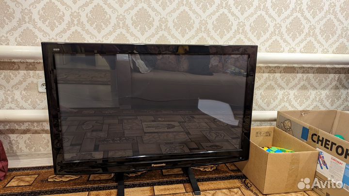Телевизор Panasonic TX-PR42U10 на запчасти
