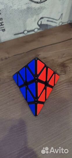 Пирамидка, кубик рубика