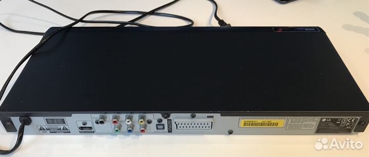 DVD-плеер LG DNU-889