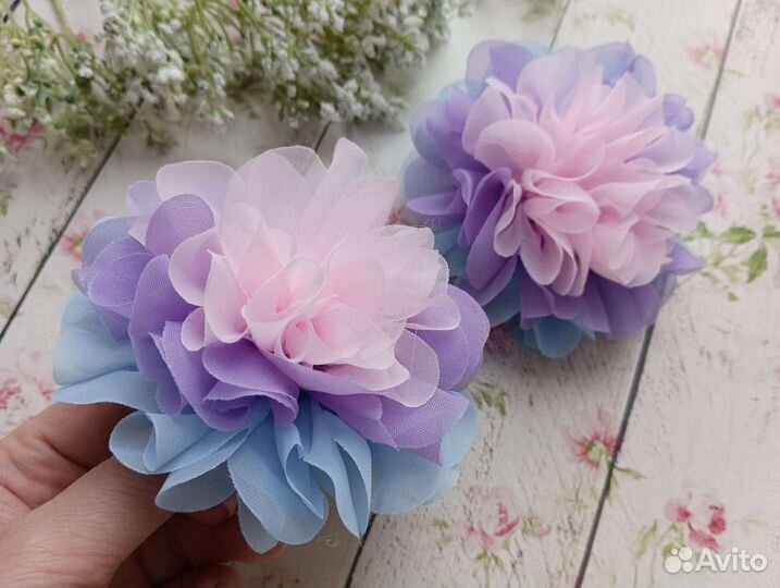 Радужные банты