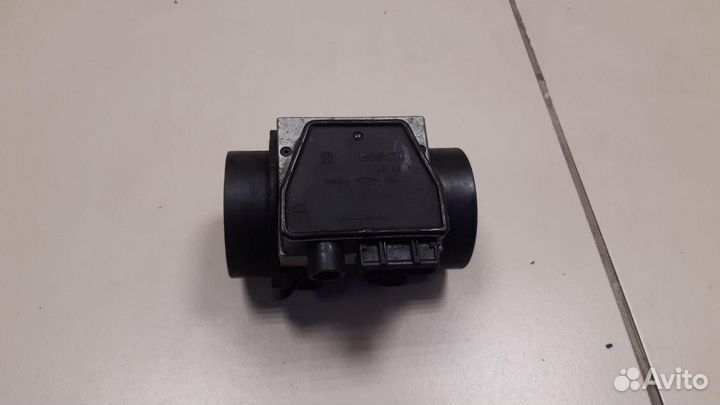 Датчик массового расхода воздуха BMW 3