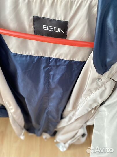 Ветровка женская