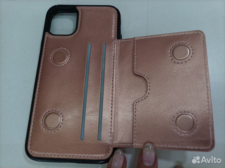 Новый кожаный чехол на iPhone 11