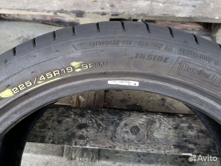 Dunlop SP Sport Maxx RT 2 225/45 R19