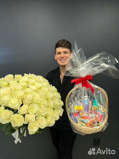 Розы цветы,воздушные шары