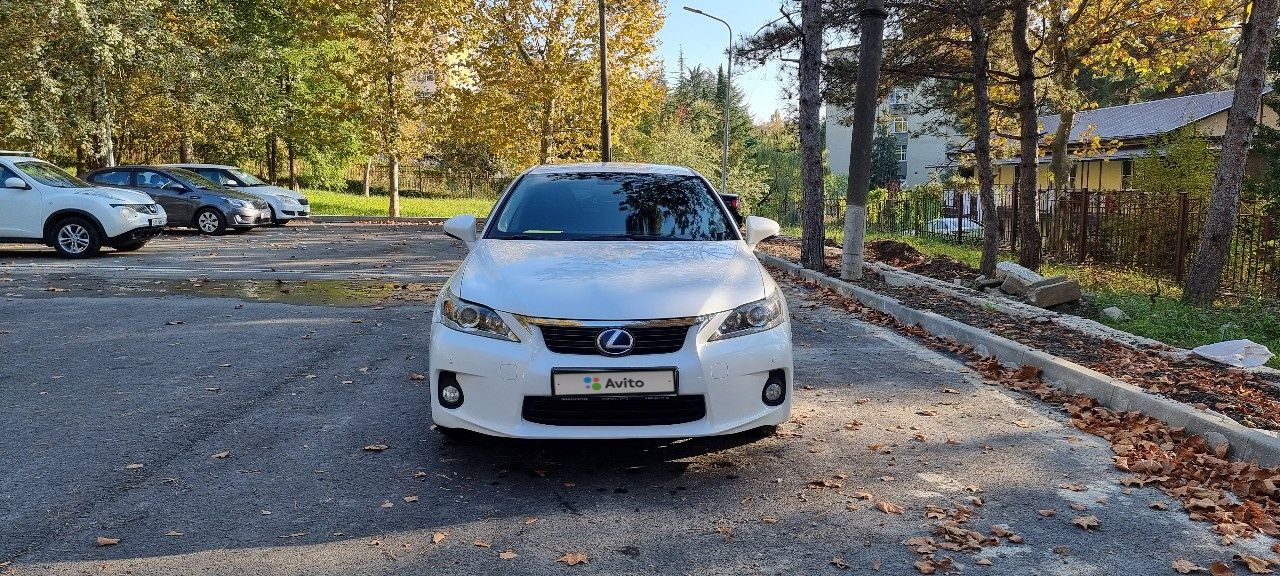 Lexus CT: фото владельца