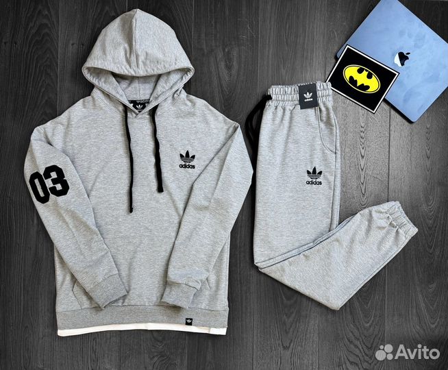 Спортивный костюм Adidas