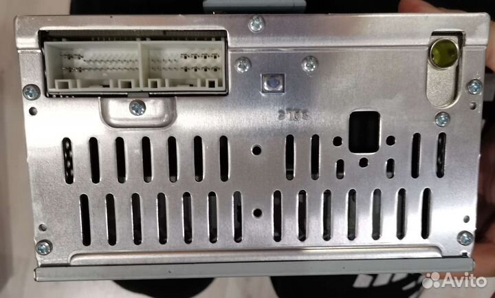 Штатная магнитола Kia Ceed. Оригинальная