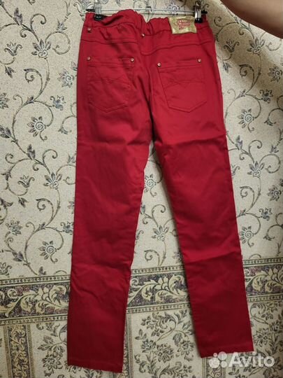 Красные брюки для девочки