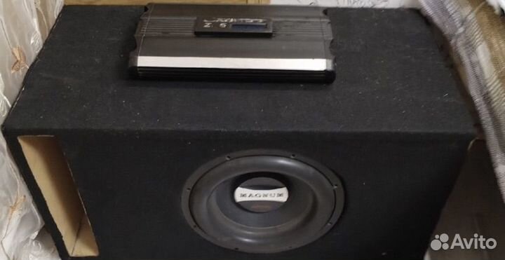 Сабвуфер с усилителем