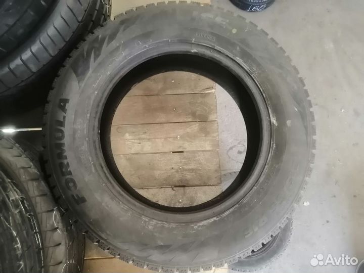 Formula Ice 215/65 R16 98T