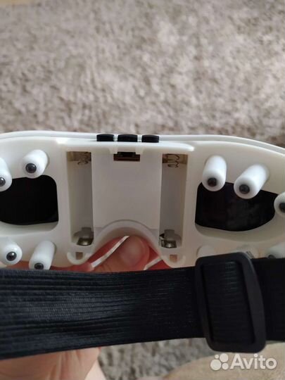 Магнитный массажёр для глаз