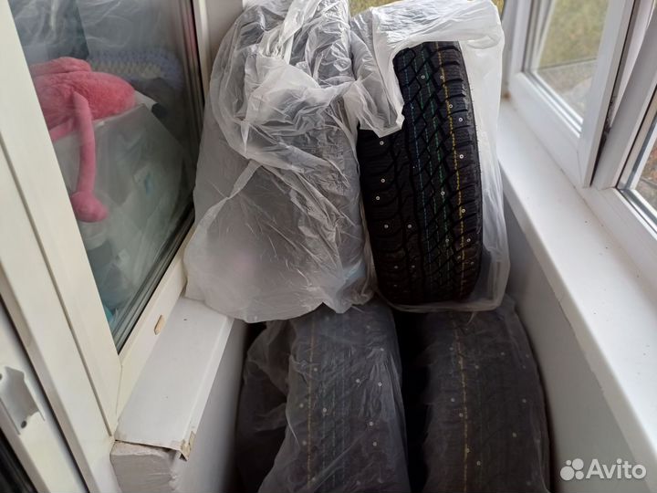 Viatti Bosco Nordico V-523 225/55 R18