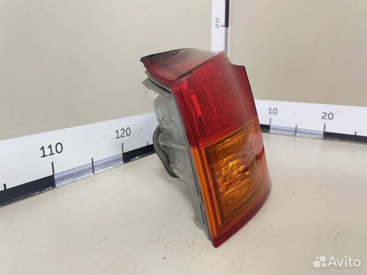 Фонарь задний наружный правый Lexus IS 250/350 200