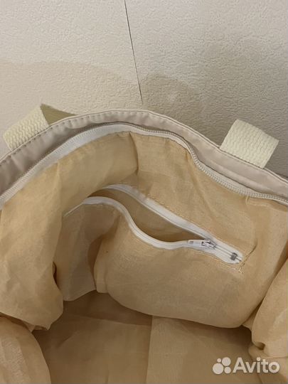 Сумка спортивная бедевая на замке