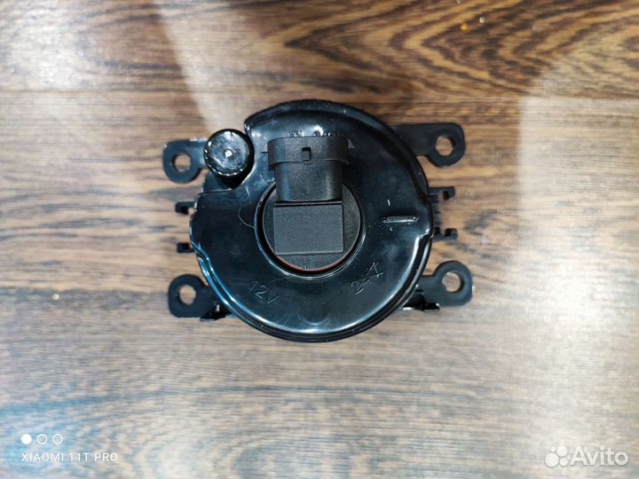 Противотуманные фары передние