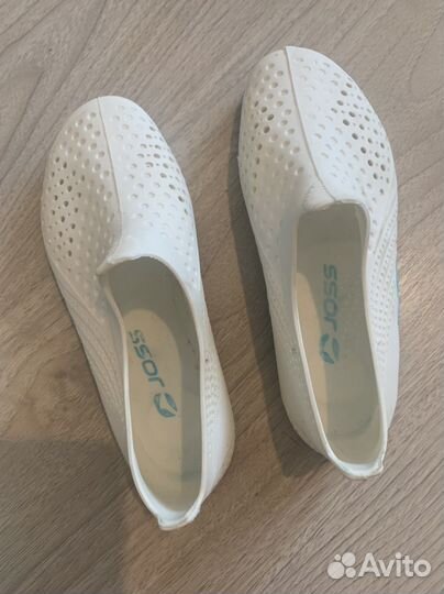 Аквашузы детские 29/30, плавки, шляпа H&M