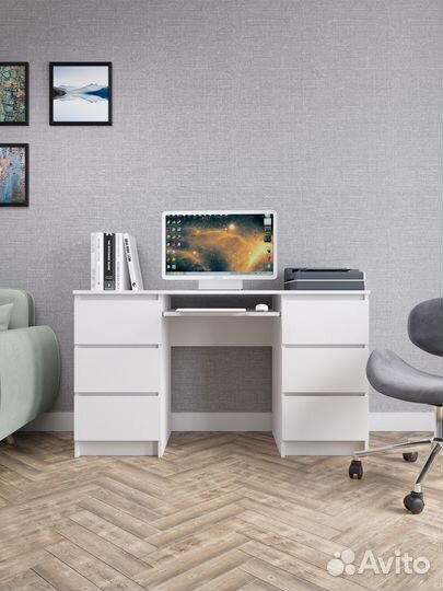 Письменный стол белый